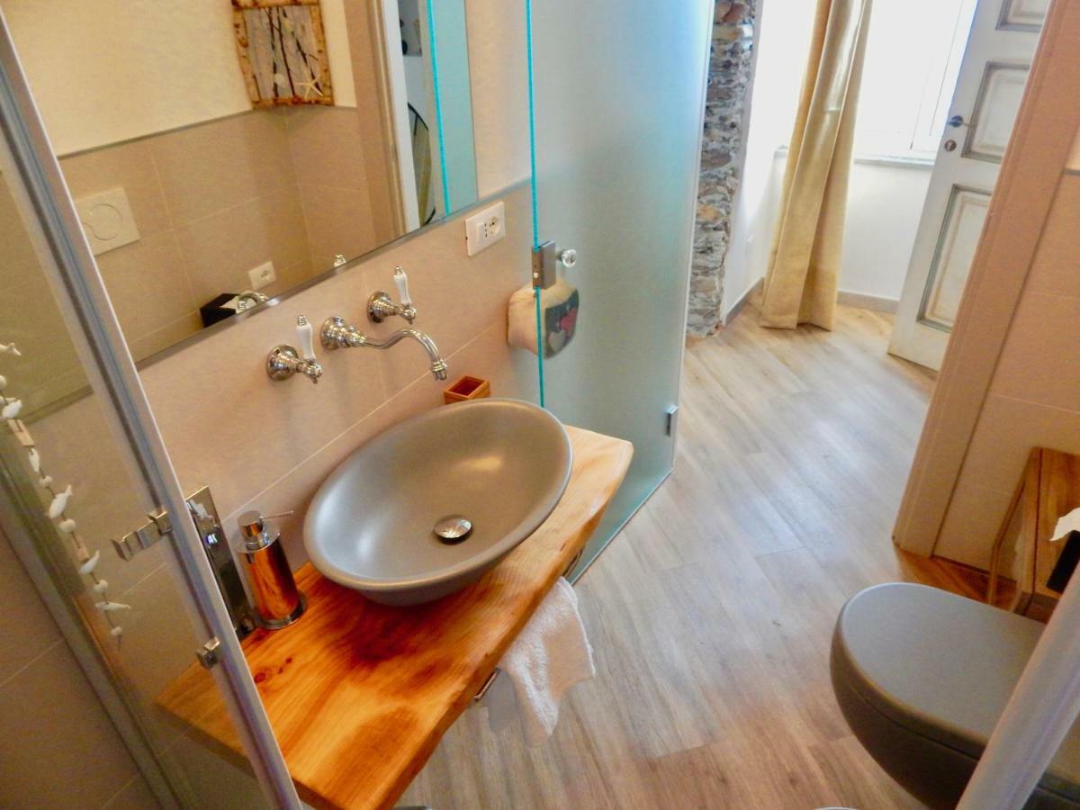 Le Giuee Hotell Genua Exteriör bild